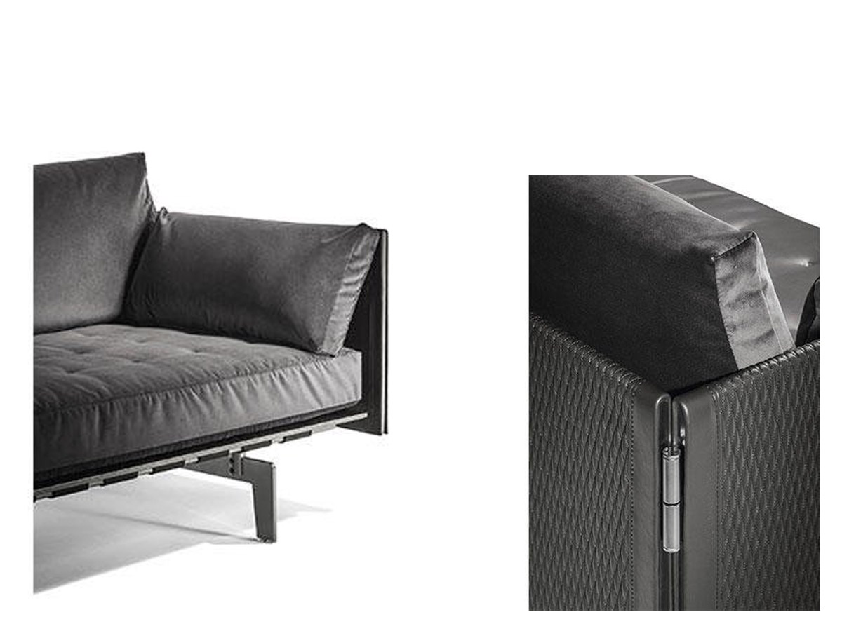 Poltrona Frau Clayton Sofa