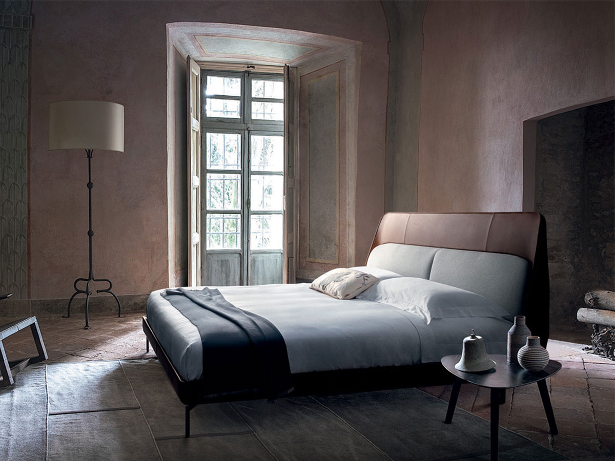 Poltrona Frau Coupe Bed