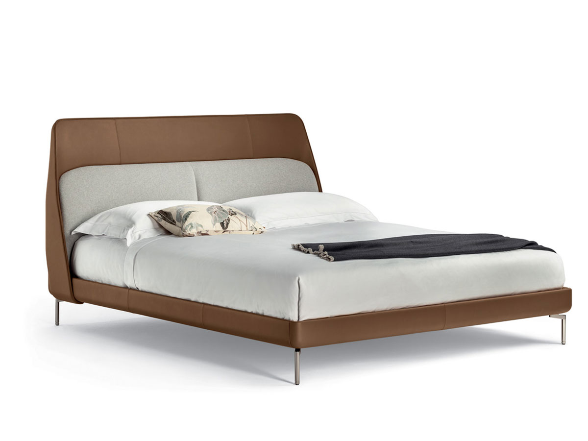 Poltrona Frau Coupe Bed