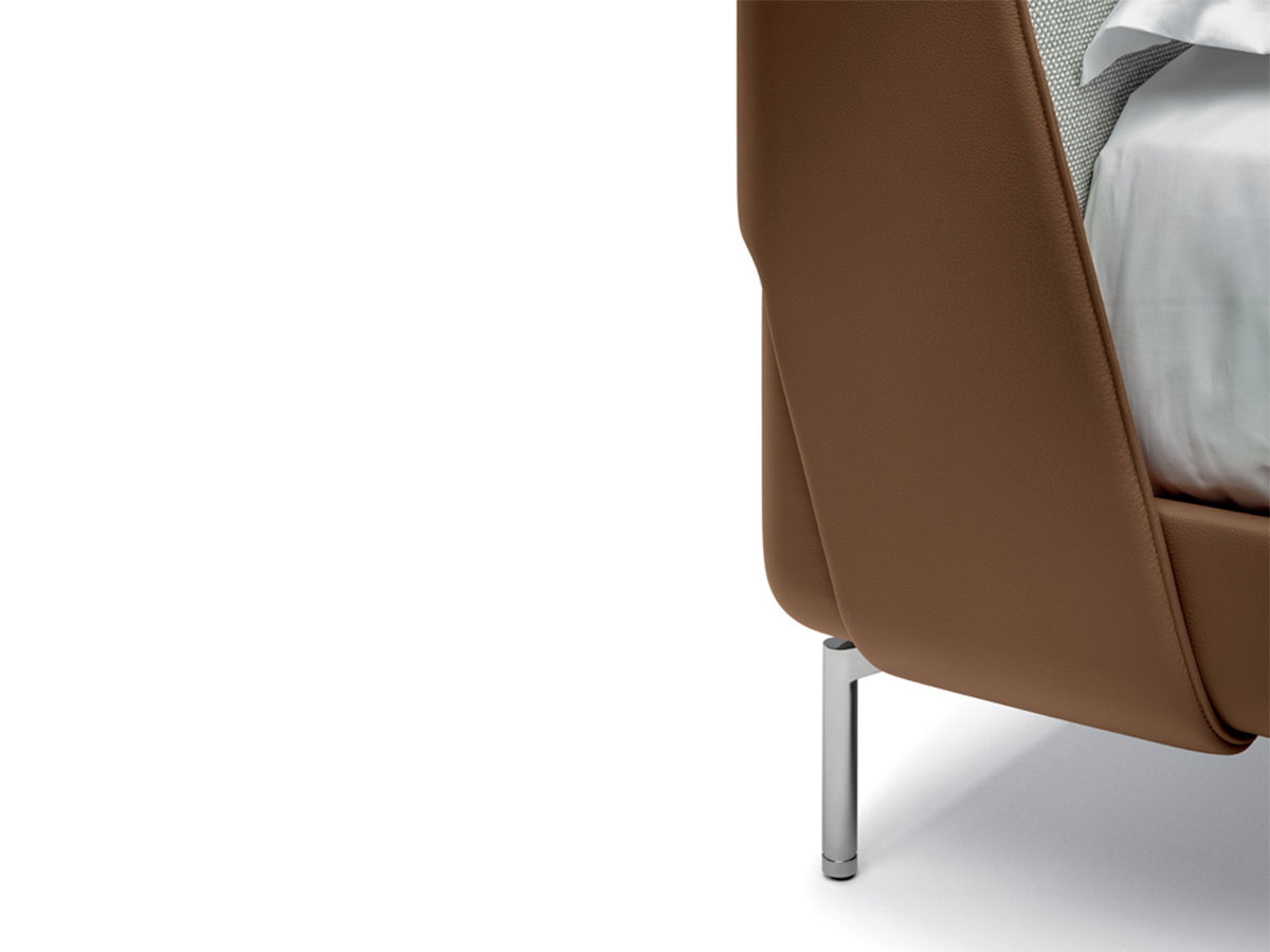 Poltrona Frau Coupe Bed