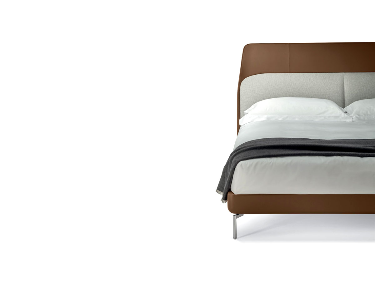 Poltrona Frau Coupe Bed