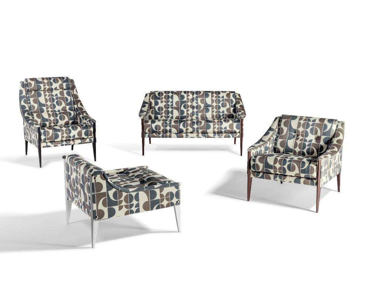 Poltrona Frau Dezza 24 Armchair Redevance