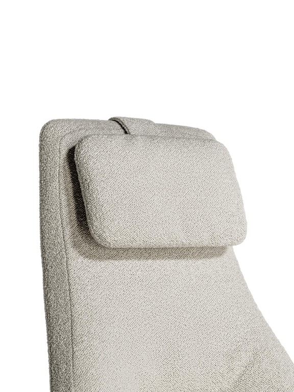 Poltrona Frau Downtown Lounge Armchair
