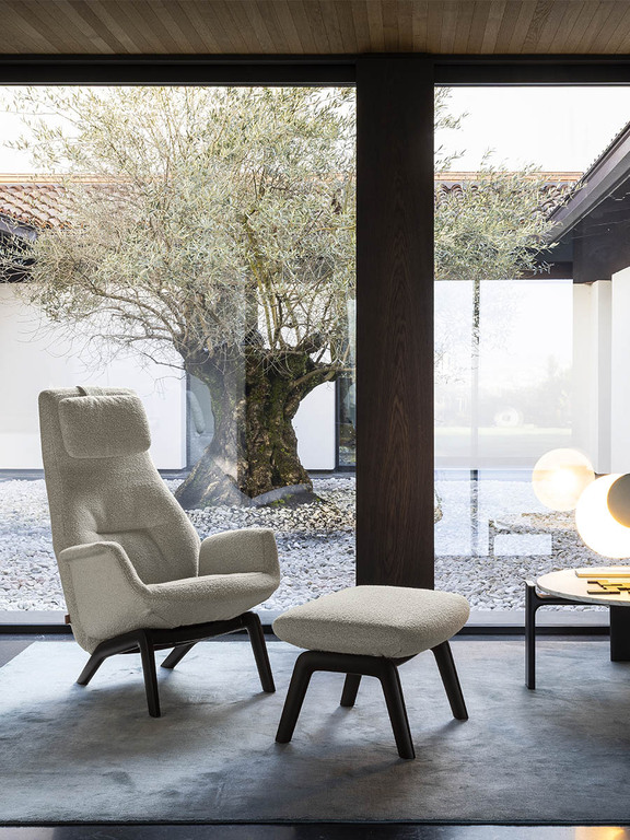 Poltrona Frau Downtown Lounge Pouf