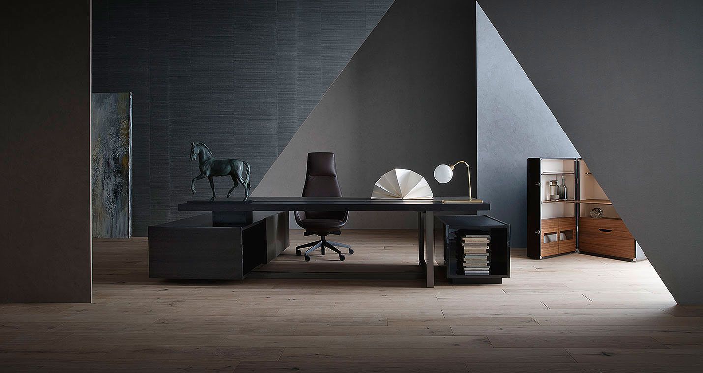 Poltrona Frau Downtown Armchair Office