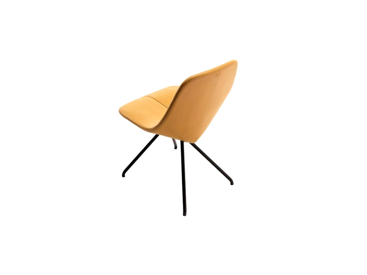 Poltrona Frau Du 30 Chair