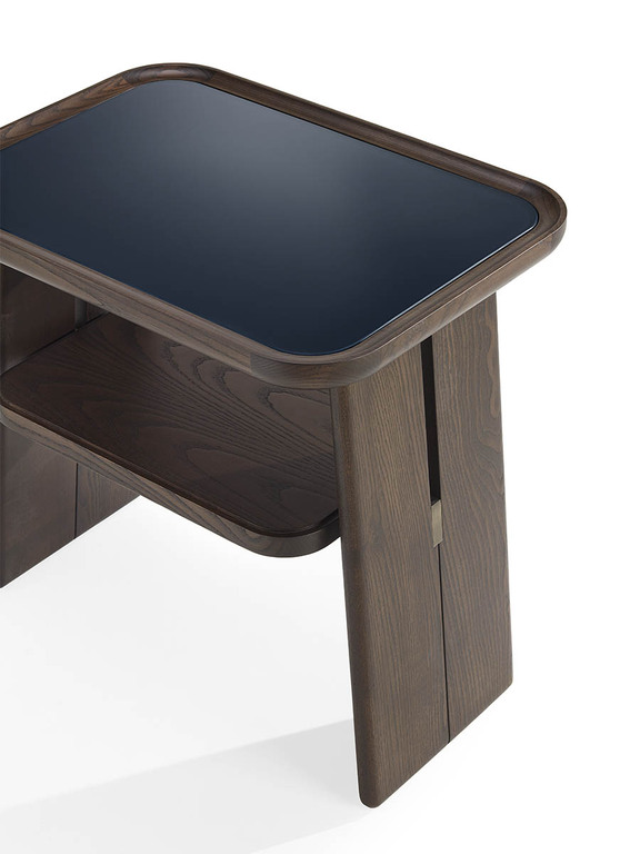 Poltrona Frau Duo Bedside Table