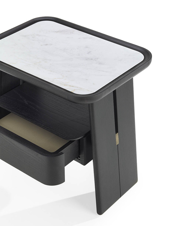 Poltrona Frau Duo Bedside Table