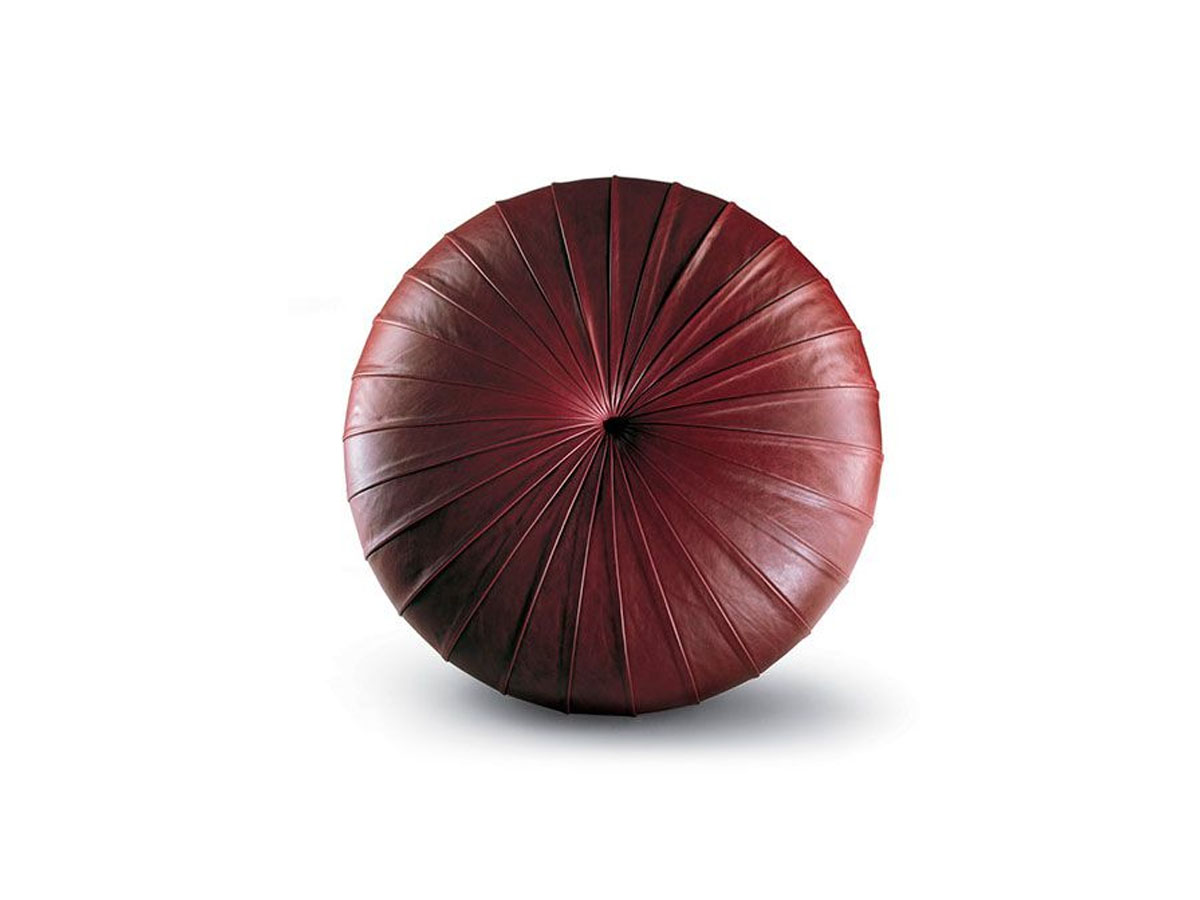 Poltrona Frau Esedra Pouf