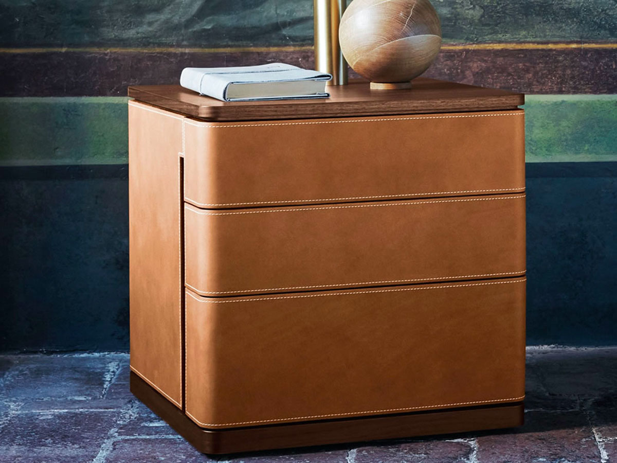 Poltrona Frau Fidelio Notte Night Table