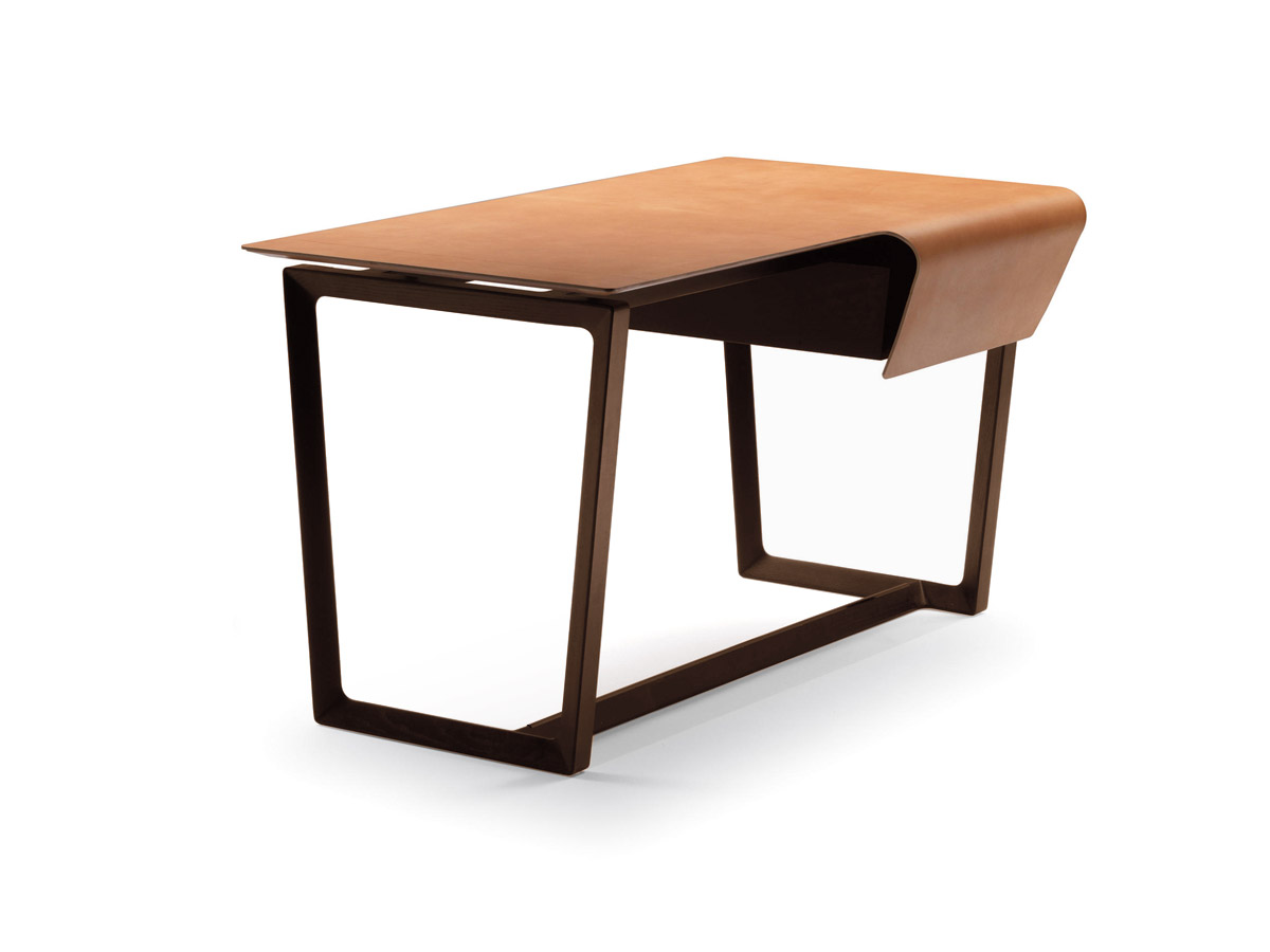Poltrona Frau Fred Desk Saddle Extra Moka Stained Ash