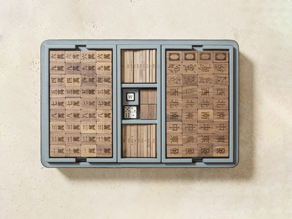 Poltrona Frau Games Collection Mahjong