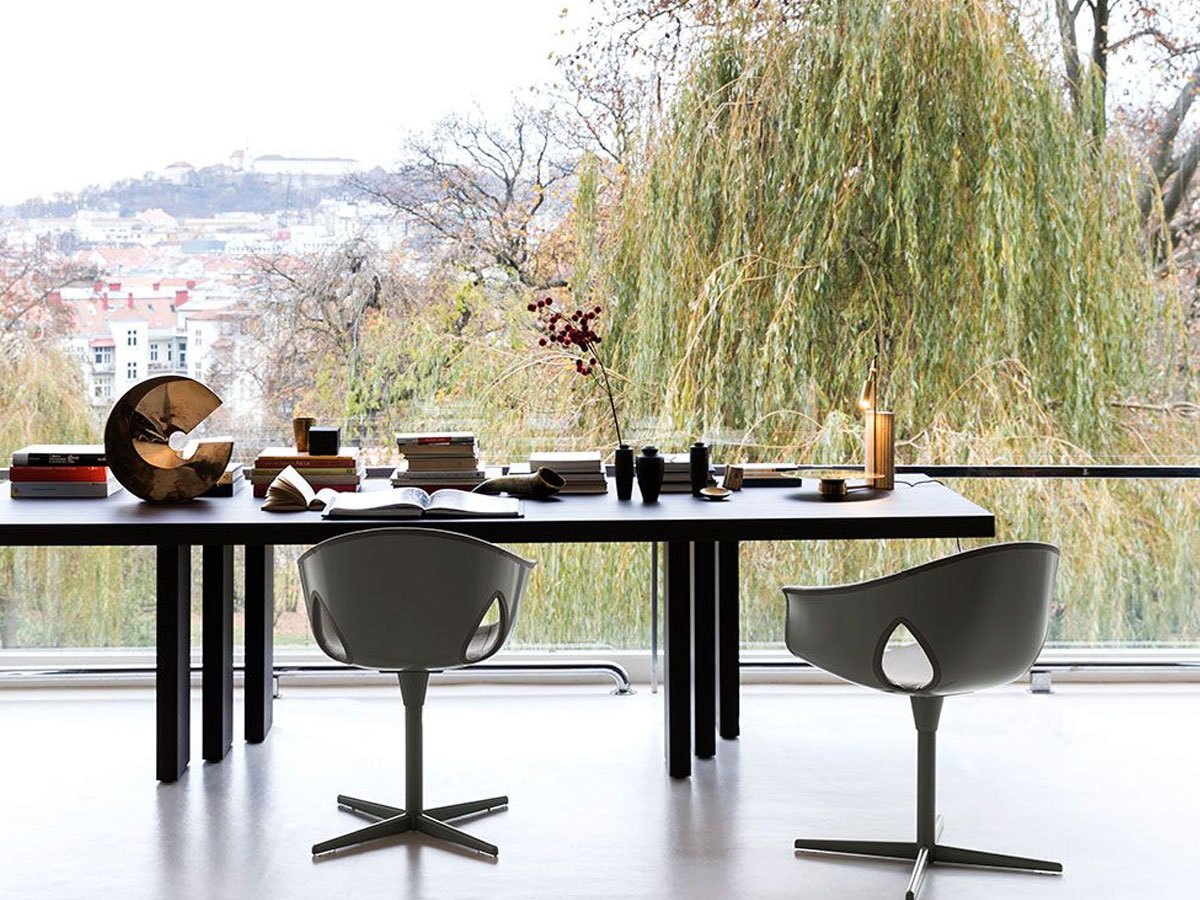 Poltrona Frau Ginger Ale Office Chair