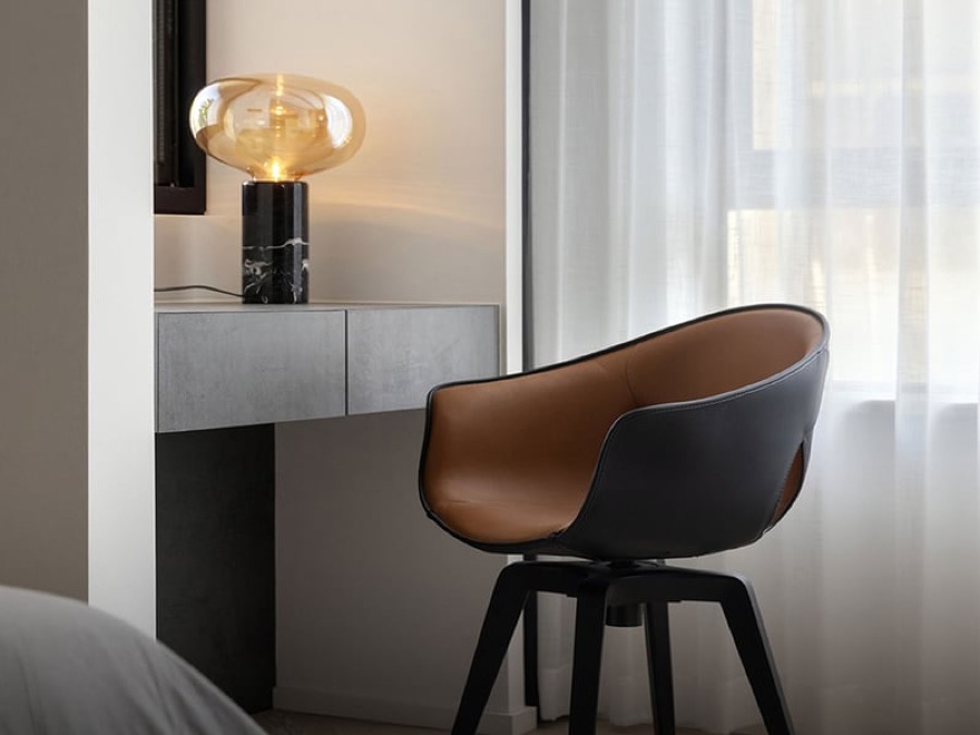 Poltrona Frau Ginger Ale Armchair 4 Legs