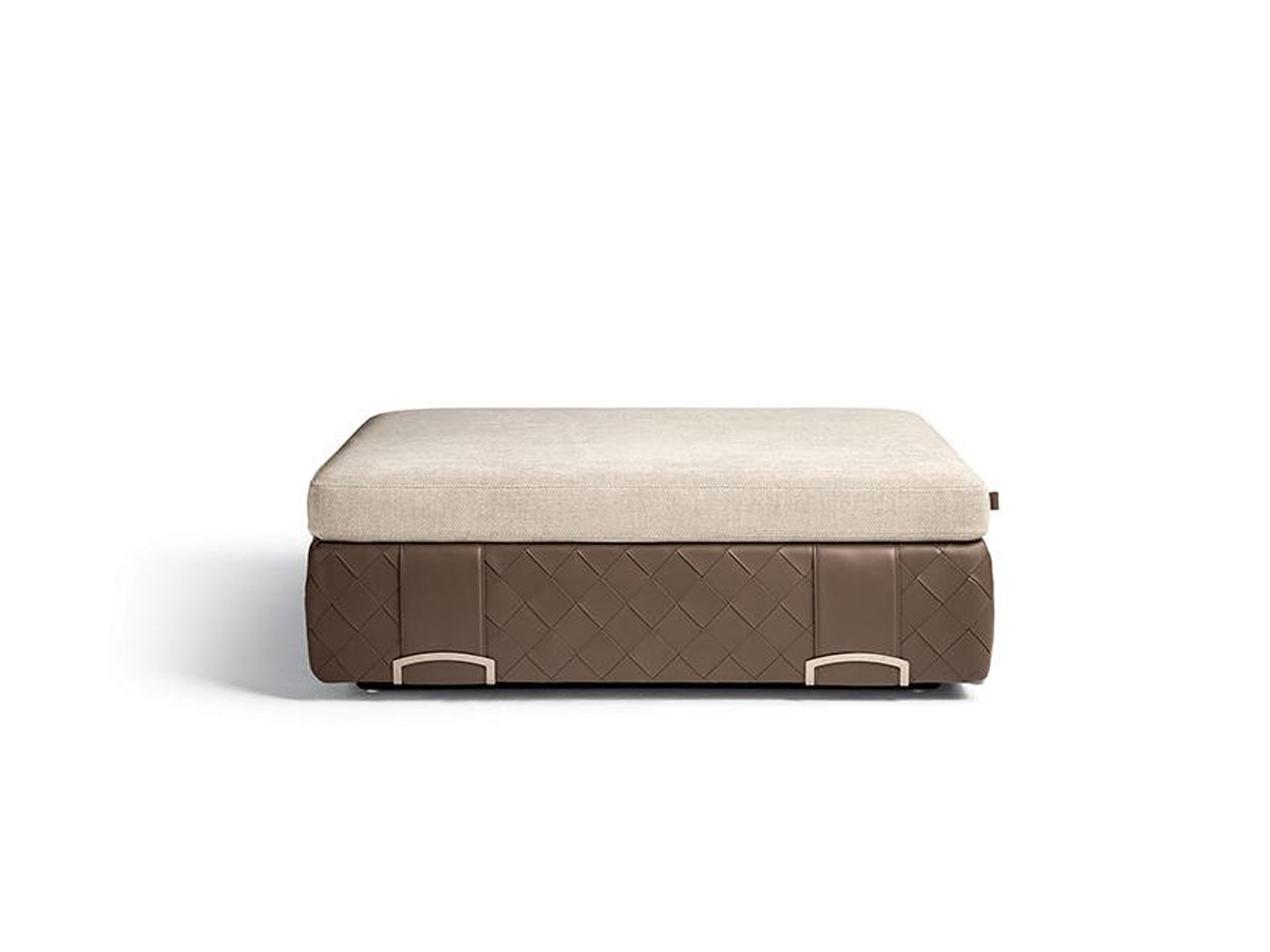 Poltrona Frau Grant Pouf Collection