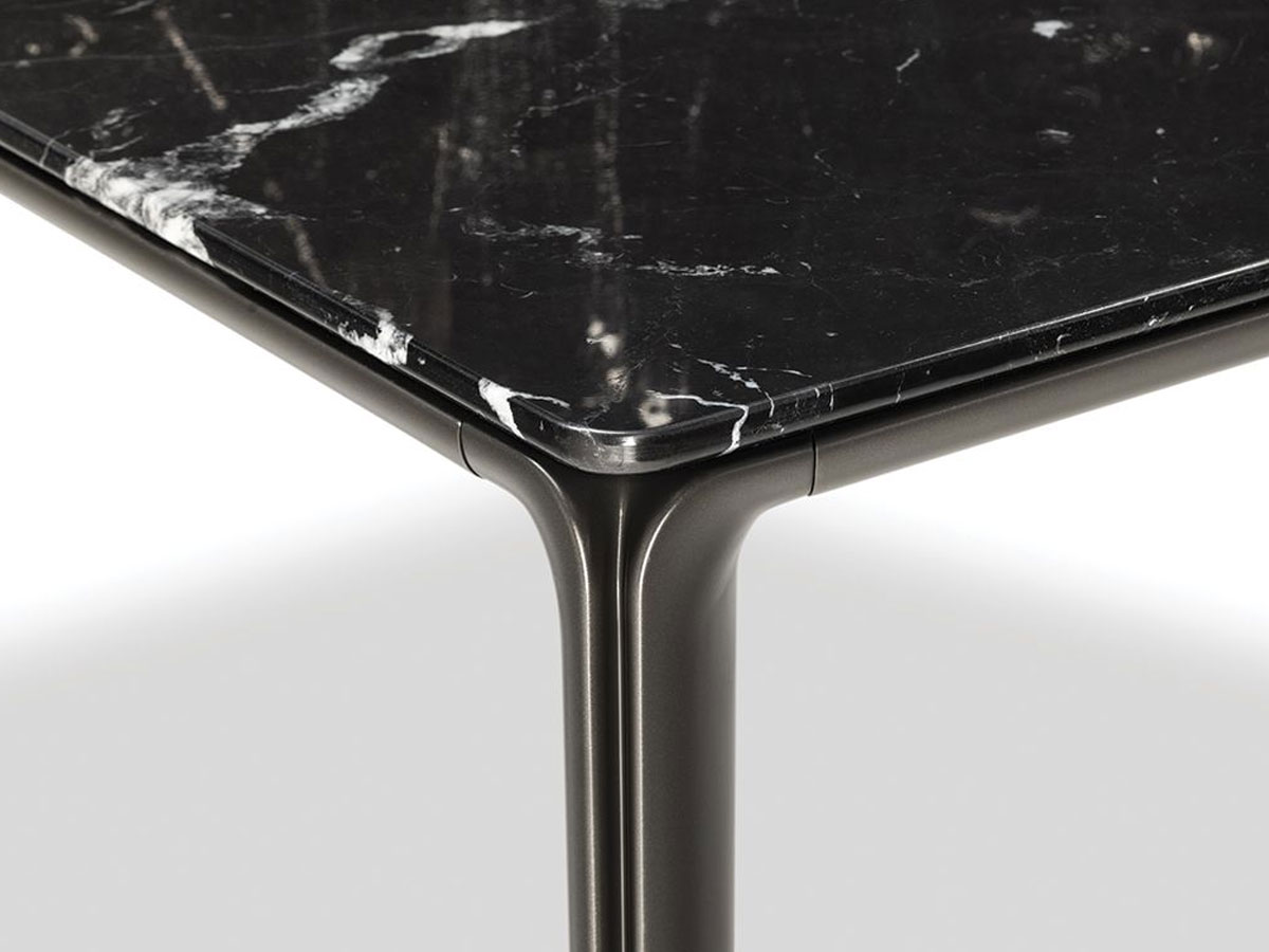 Poltrona Frau Homey Table Collection