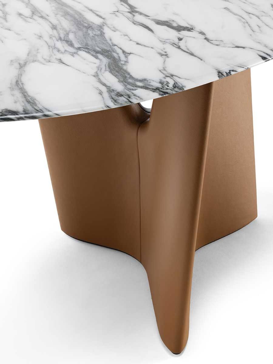 Poltrona Frau Infinitamente 20 Table