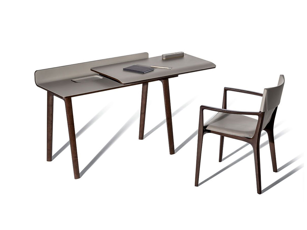 Poltrona Frau Iren Desk