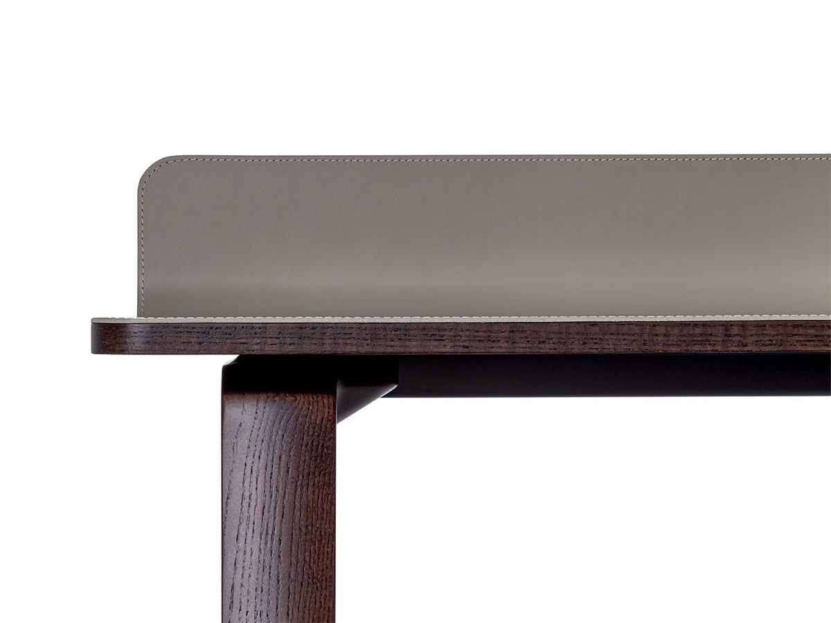 Poltrona Frau Iren Desk