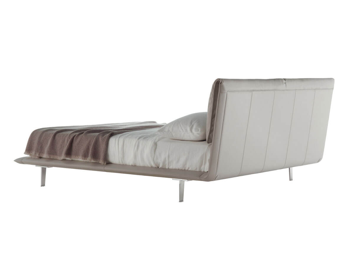 Poltrona Frau John John Bed Leather Back