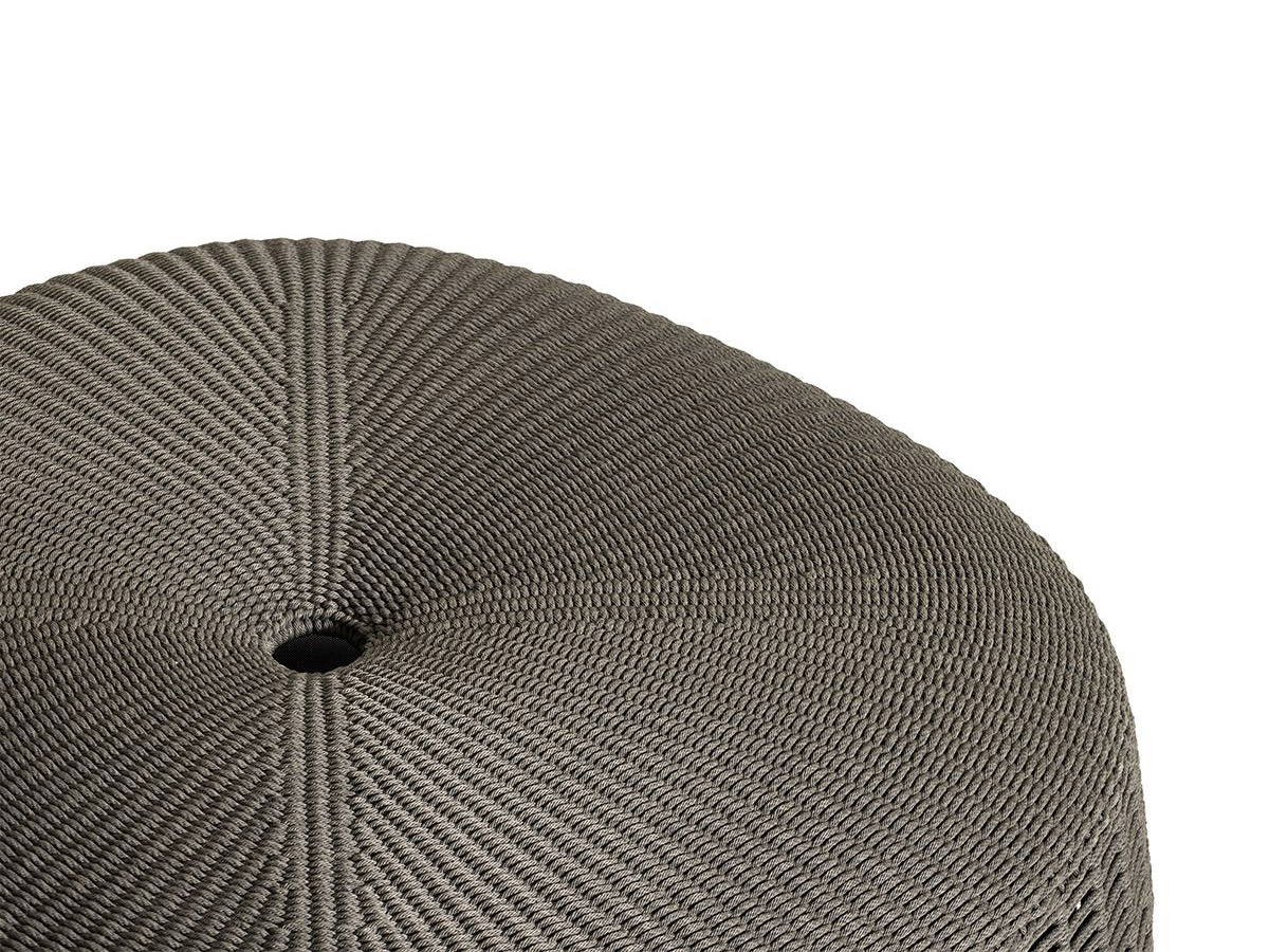 Poltrona Frau Lepli Outdoor Pouf L 106 Cm