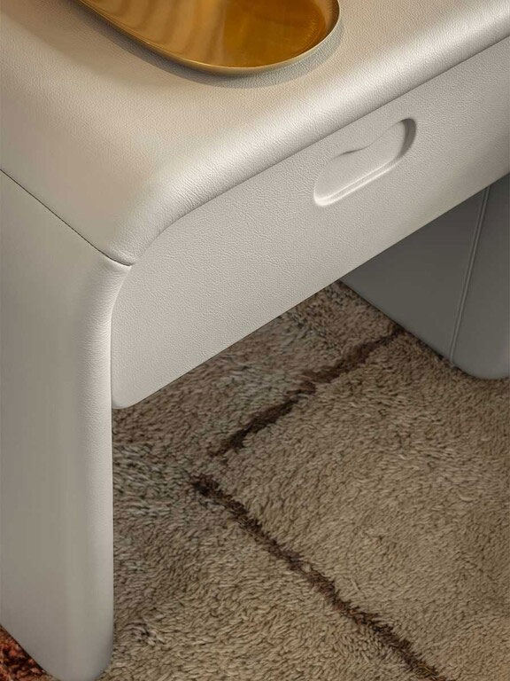 Poltrona Frau Lielow Bedside Table