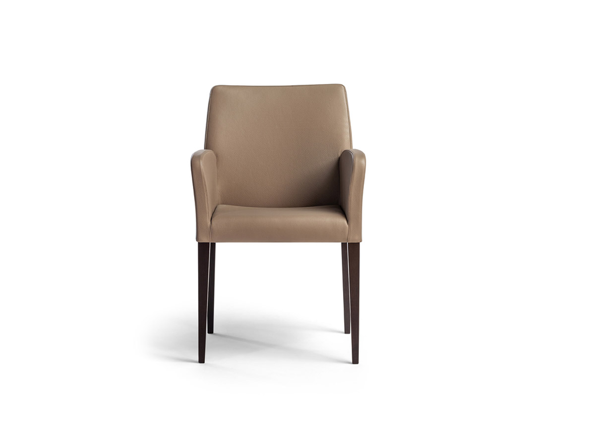 Poltrona Frau Liz Armchair