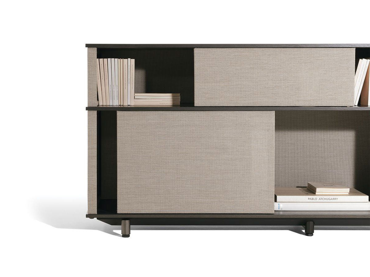 Poltrona Frau Lloyd Tex Low Cabinet