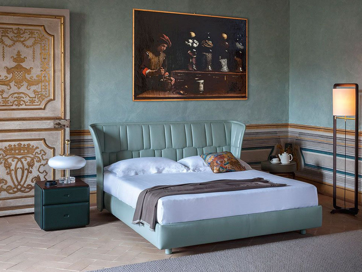 Poltrona Frau Lola Darling Double Bed