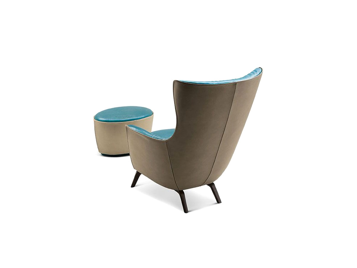 Poltrona Frau Mamy Blue Ottoman