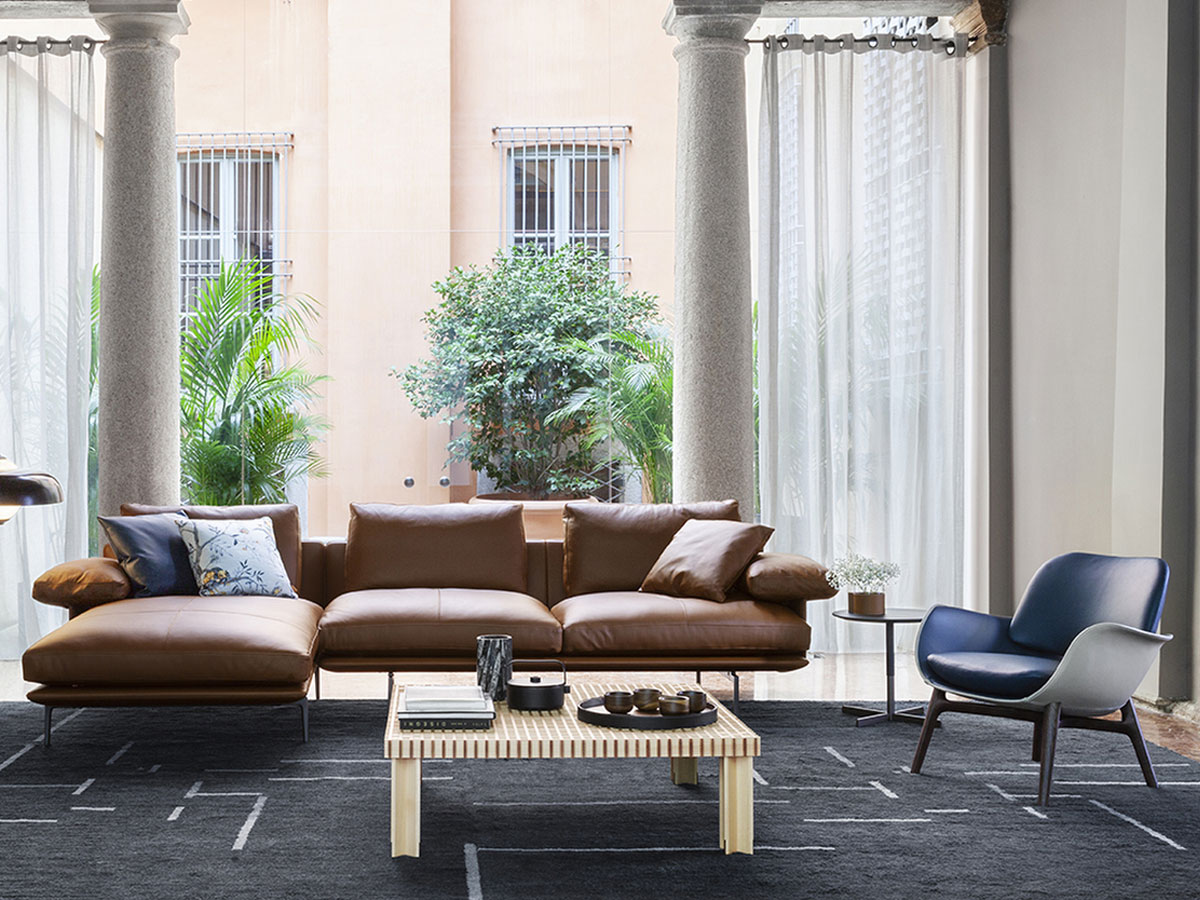 Poltrona Frau Martha Armchair