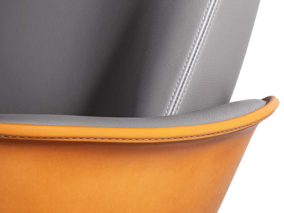 Poltrona Frau Martha Rocking Armchair