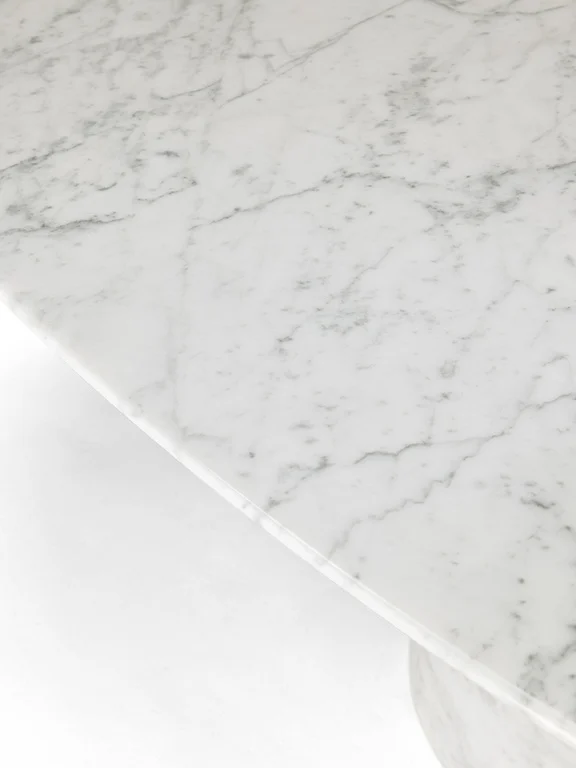 Poltrona Frau Mesa Ellipse Table