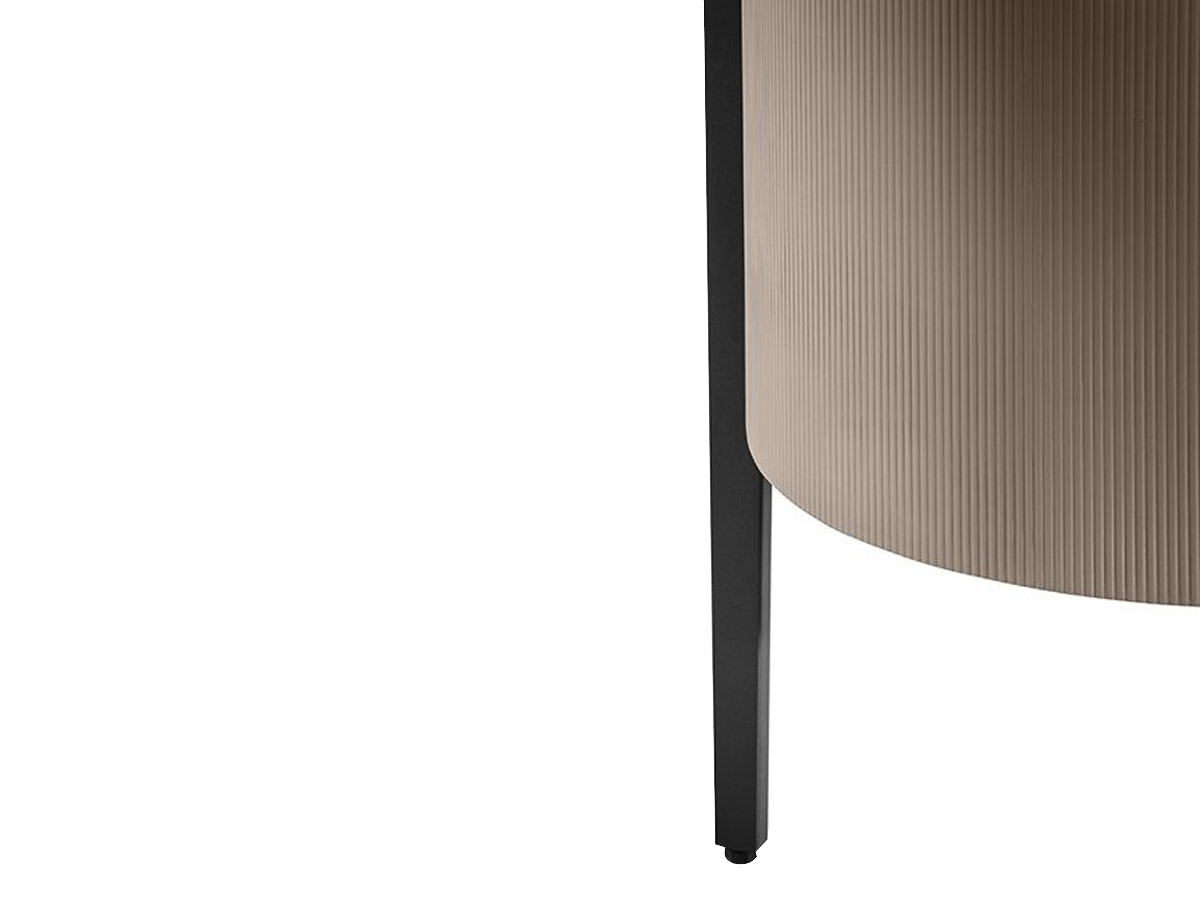 Poltrona Frau Mi Low Cabinet