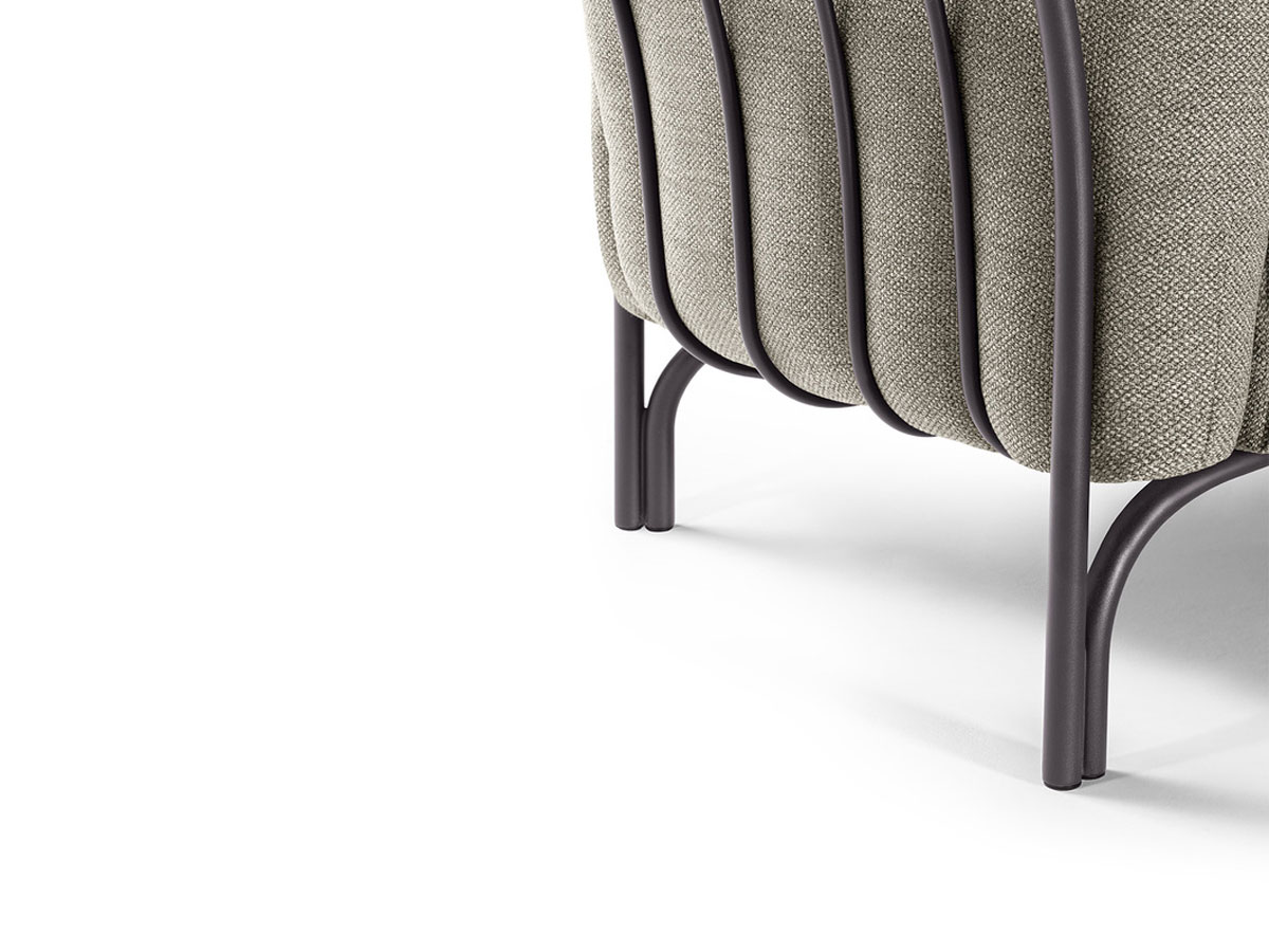 Poltrona Frau Mirabell Outdoor Sofa