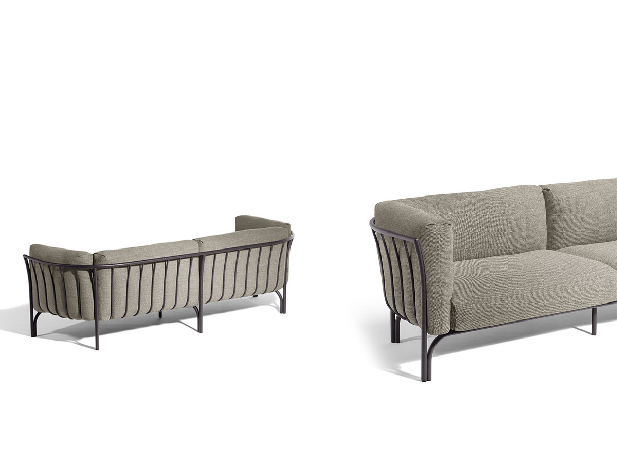 Poltrona Frau Mirabell Outdoor Sofa