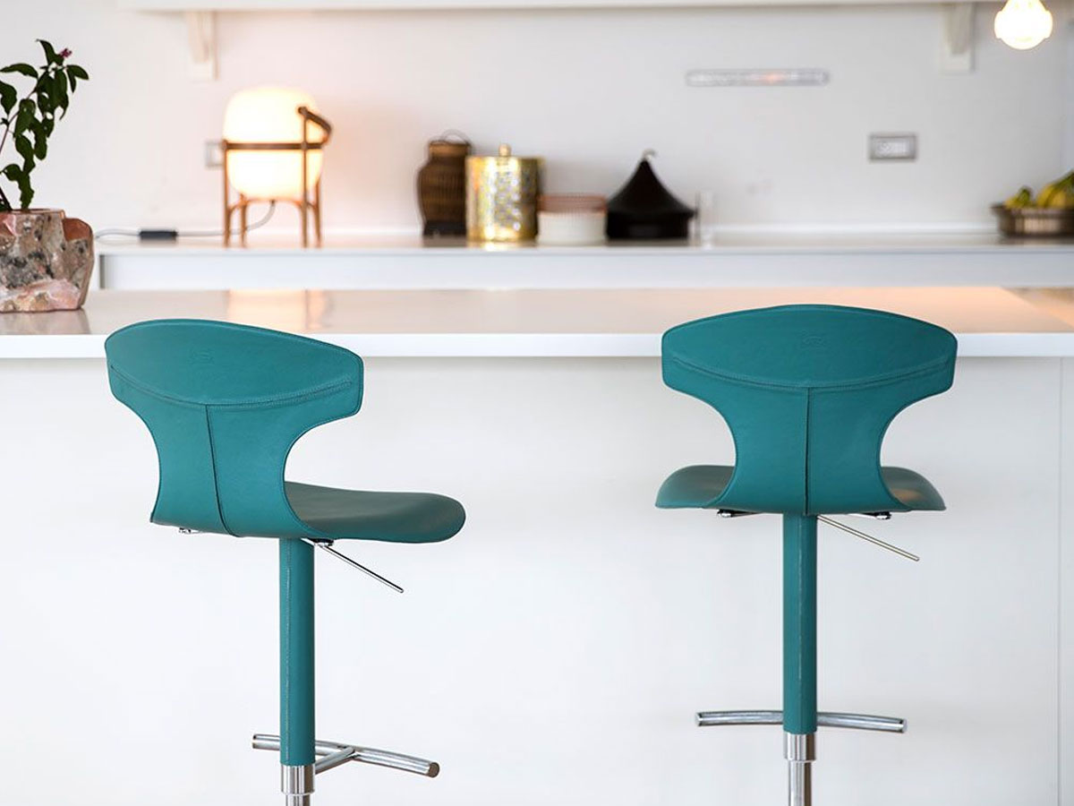 Poltrona Frau Montera Column Base Stool