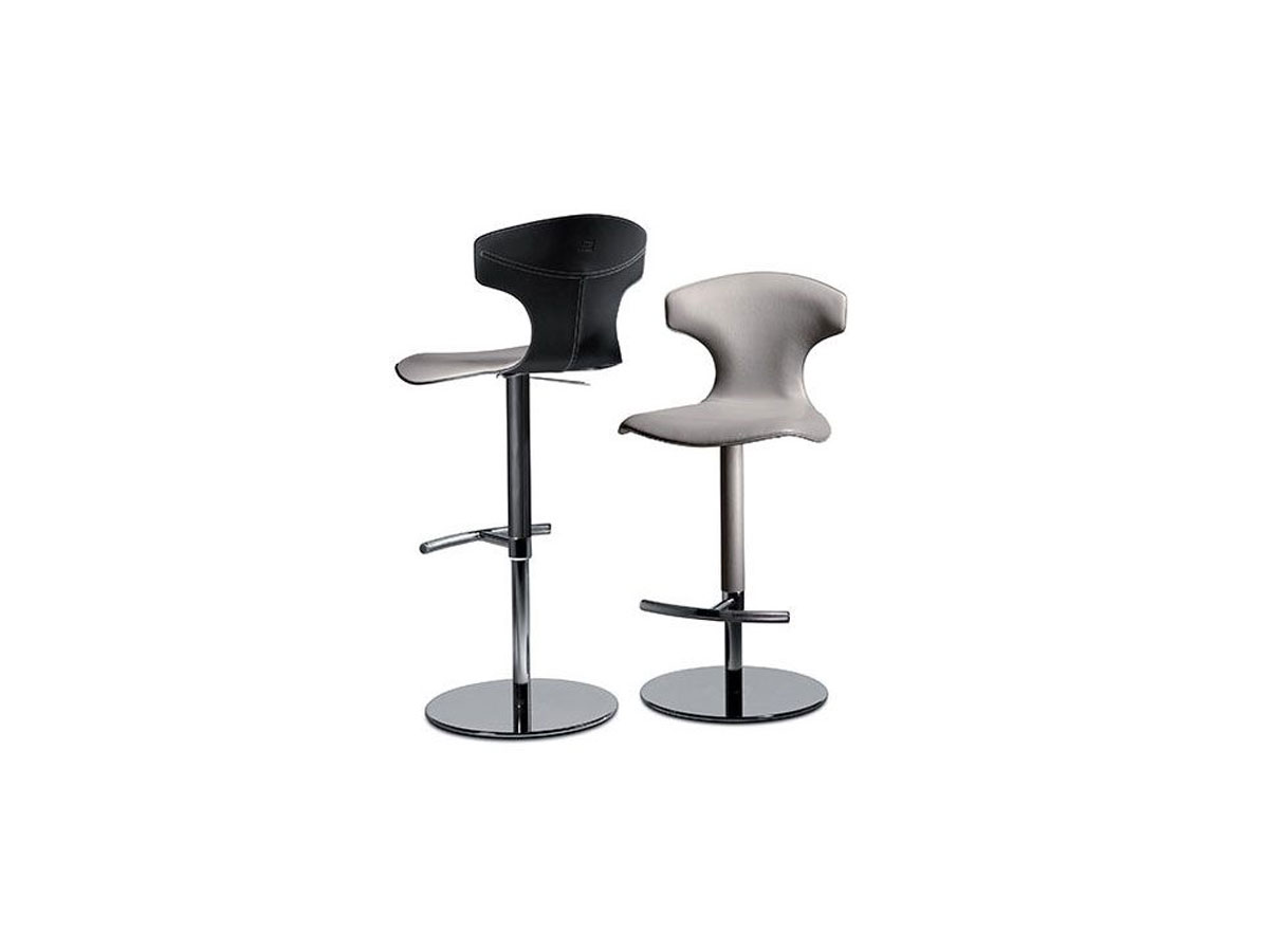 Poltrona Frau Montera Column Base Stool
