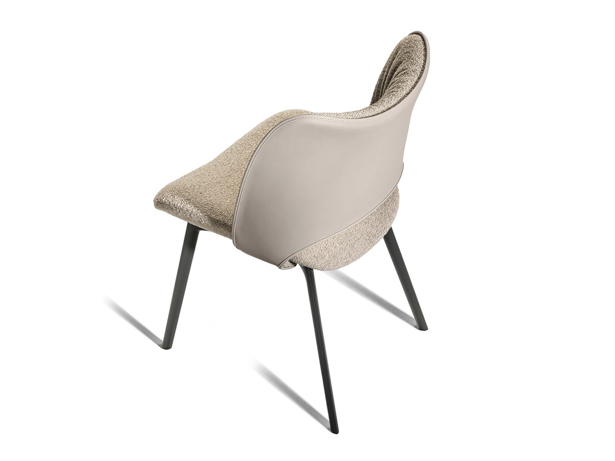 Poltrona Frau Nice Small Armchair