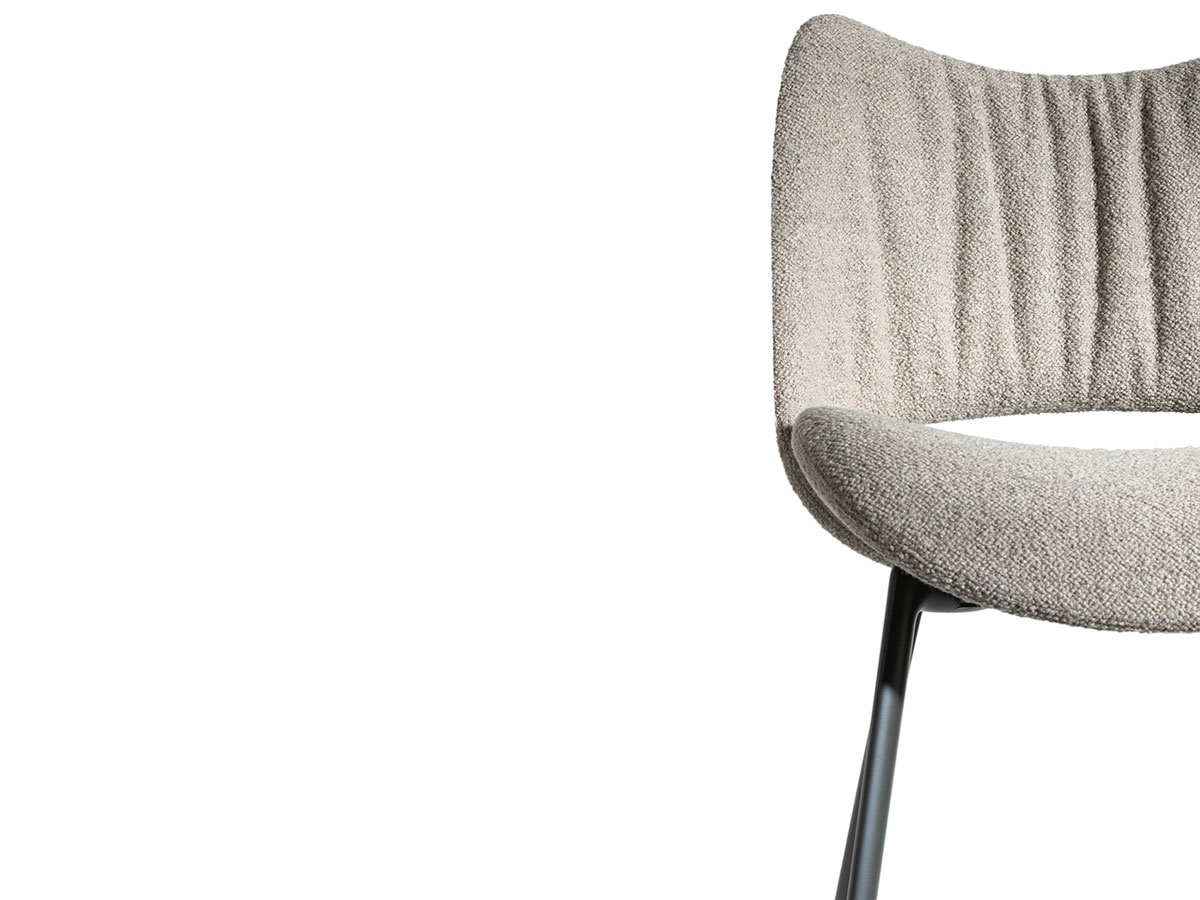Poltrona Frau Nice Small Armchair