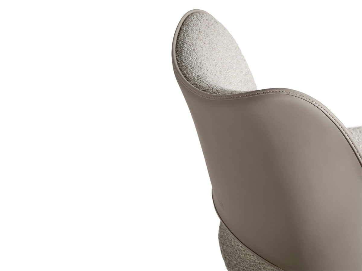 Poltrona Frau Nice Small Armchair
