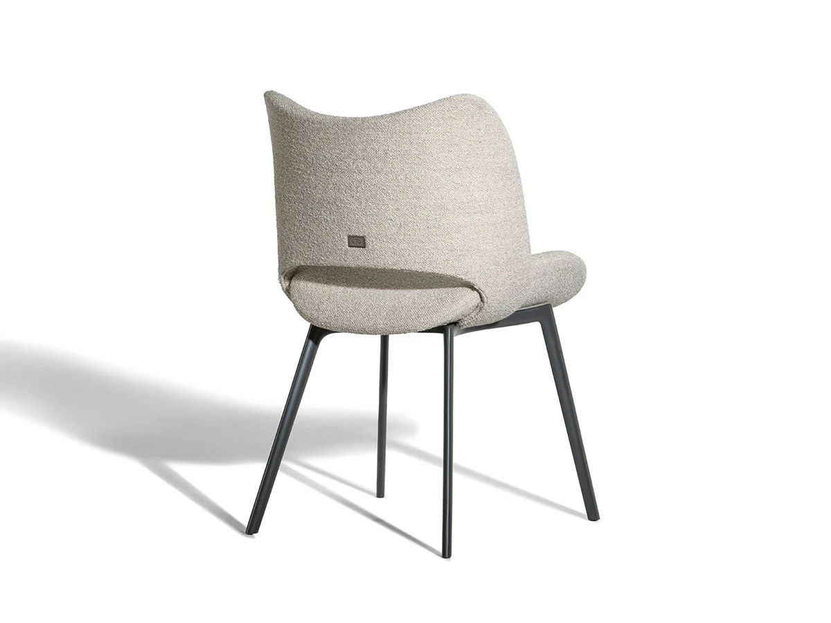 Poltrona Frau Nice Small Armchair