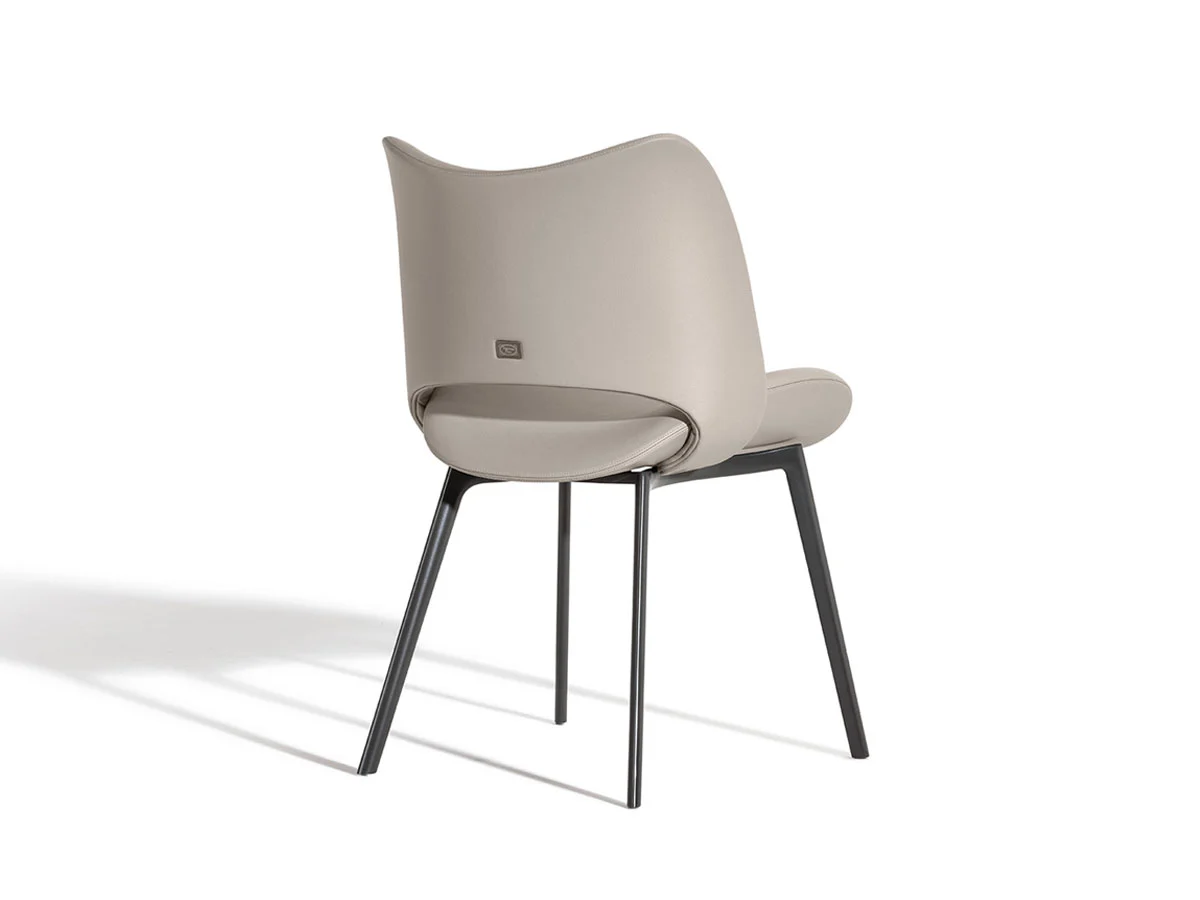 Poltrona Frau Nice Small Armchair