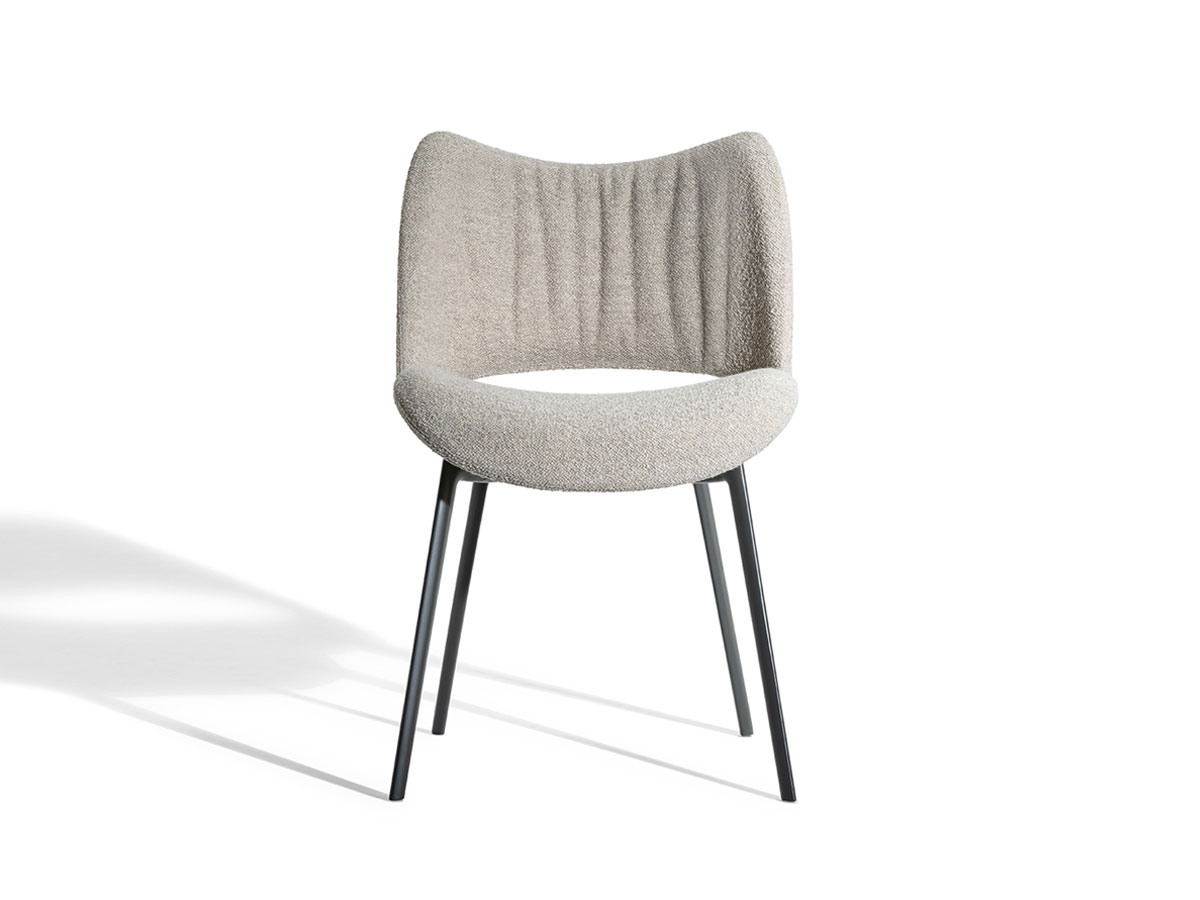 Poltrona Frau Nice Small Armchair