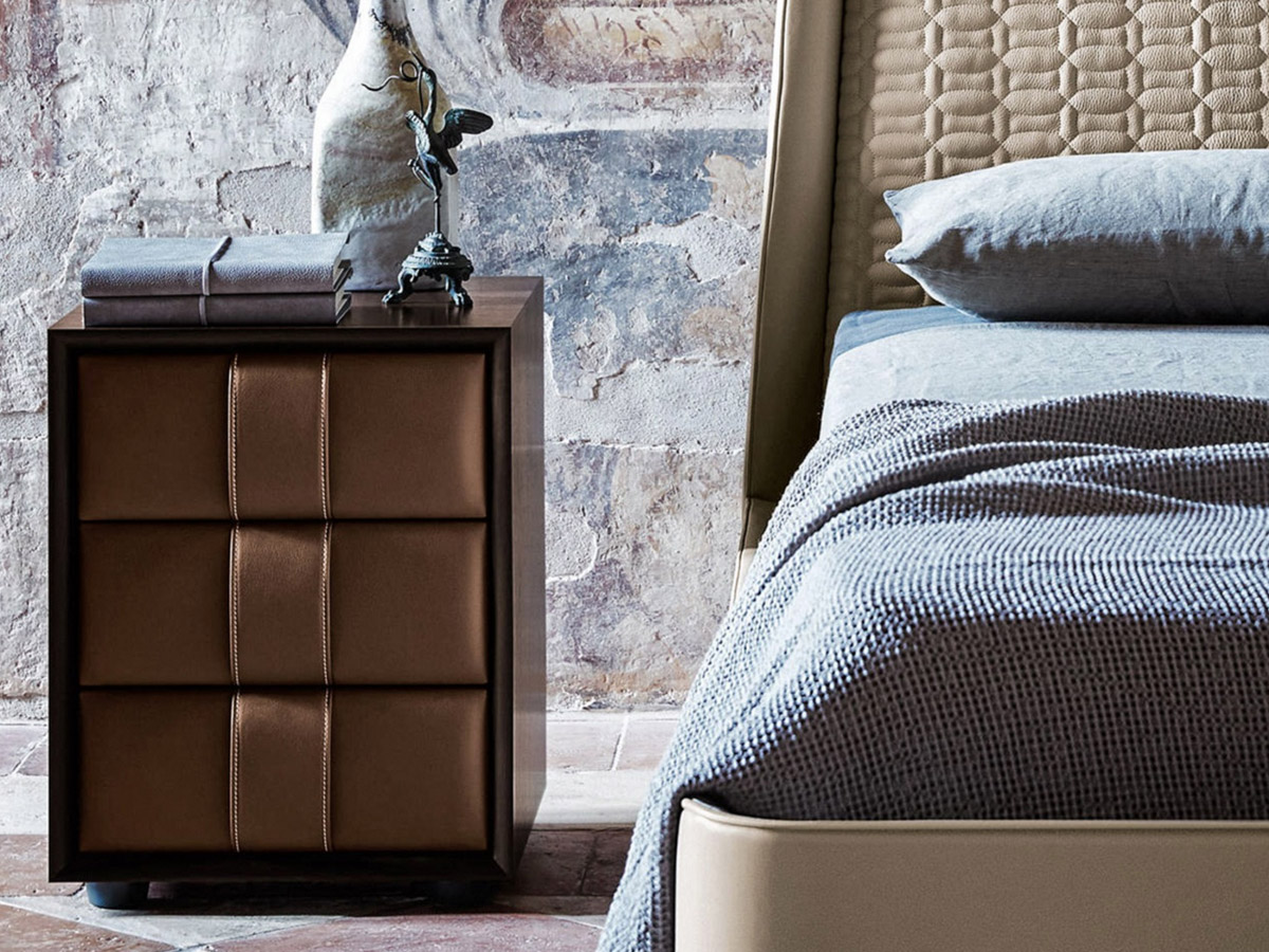 Poltrona Frau Obi Night Table