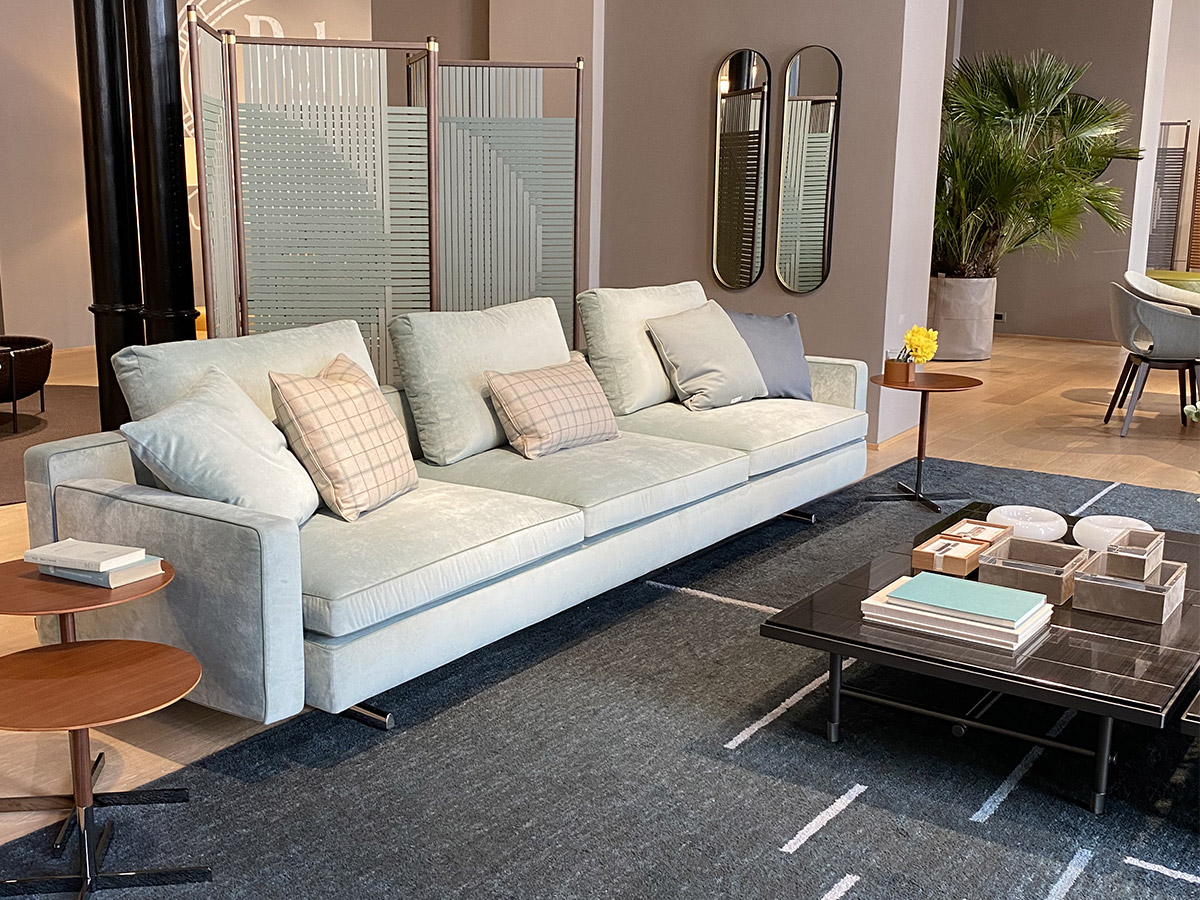 Poltrona Frau Pierre Coffee Table