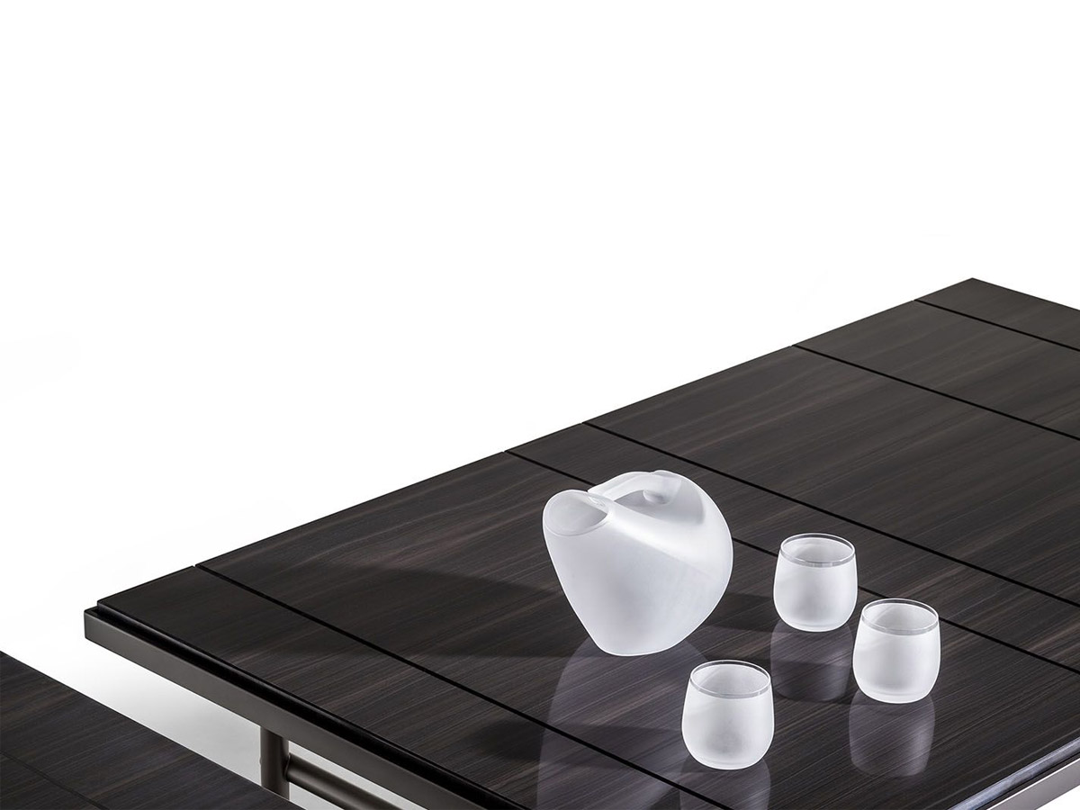 Poltrona Frau Pierre Coffee Table