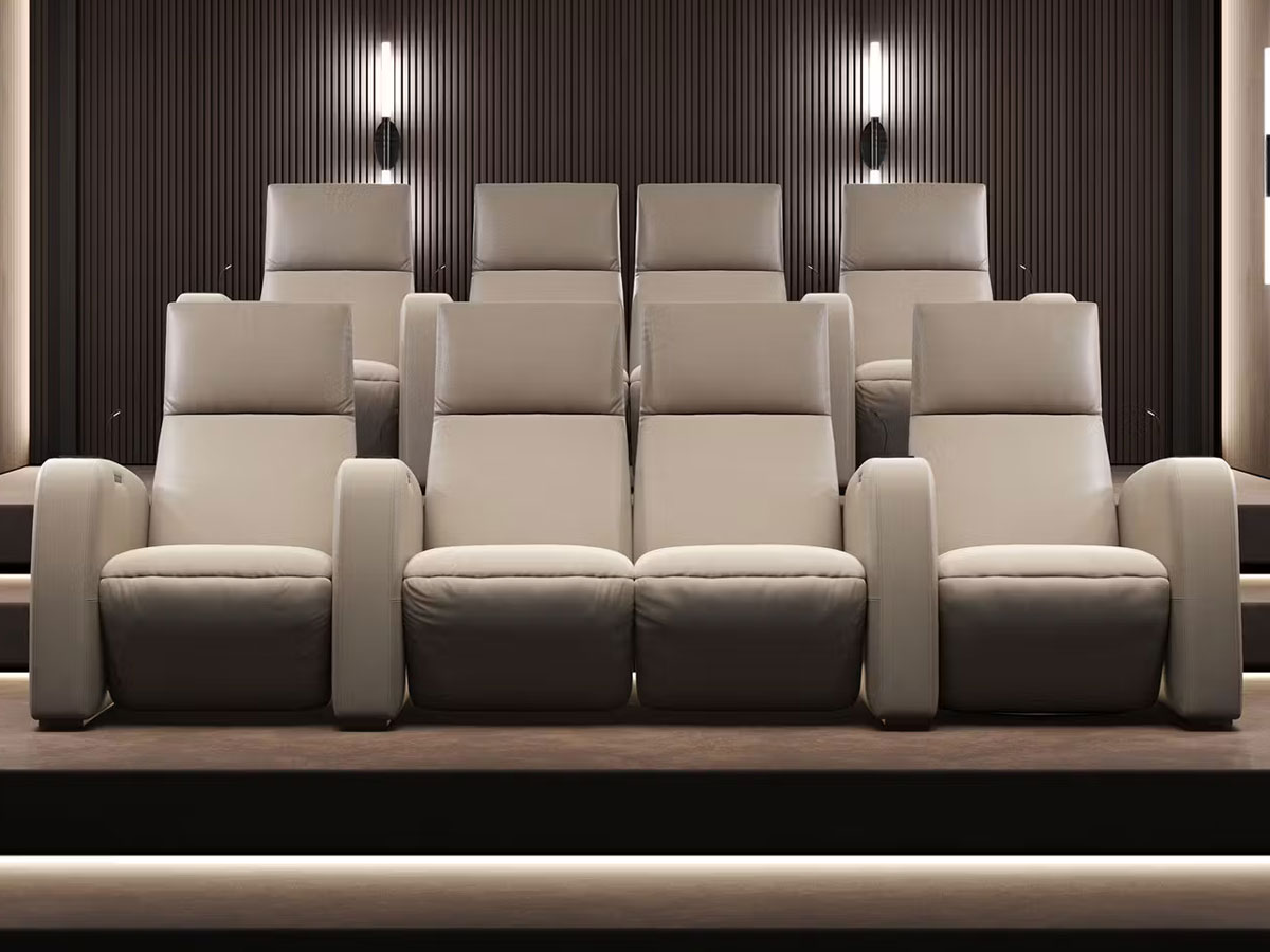 Poltrona Frau Pillow Cinema Armchair