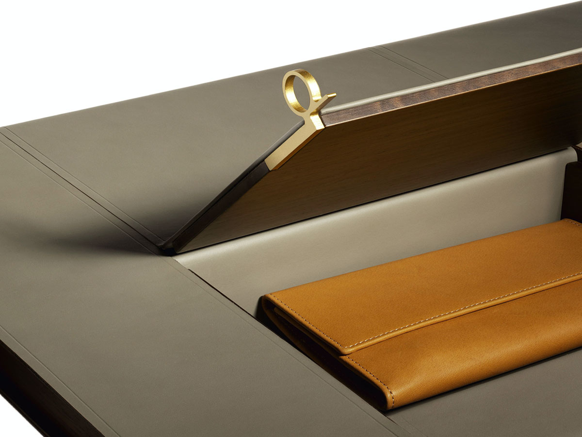 Poltrona Frau Ren Collection Dressing Table