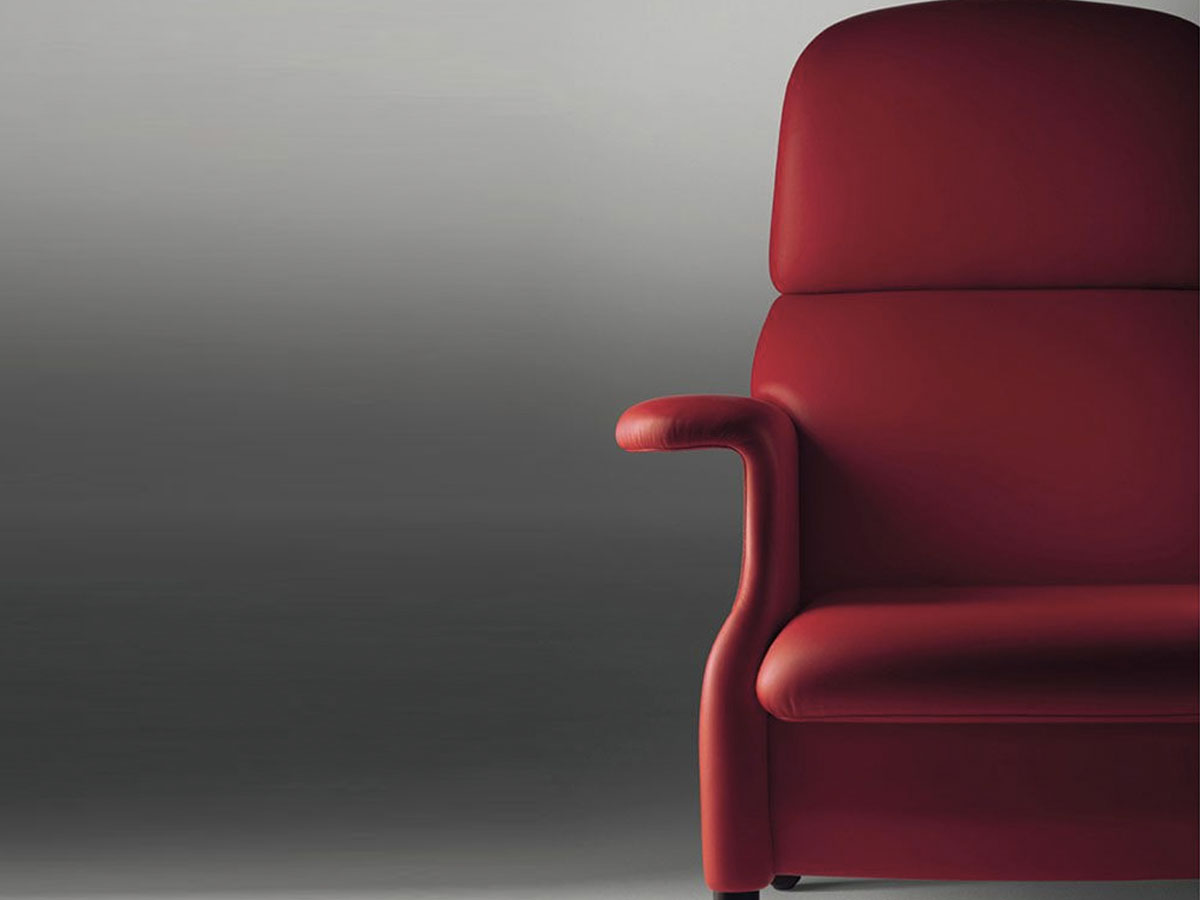 Poltrona Frau Sanluca Armchair